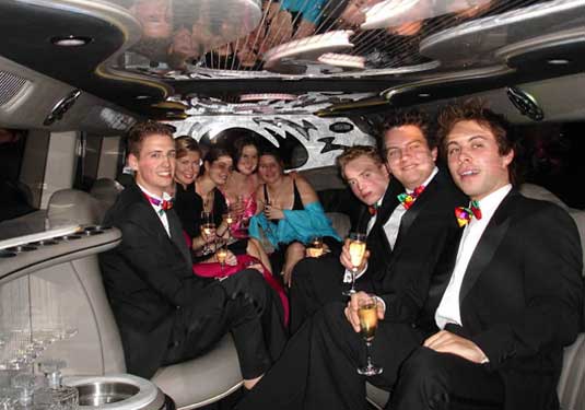 Proms and Formals Limousine Service for Napa-Sonoma